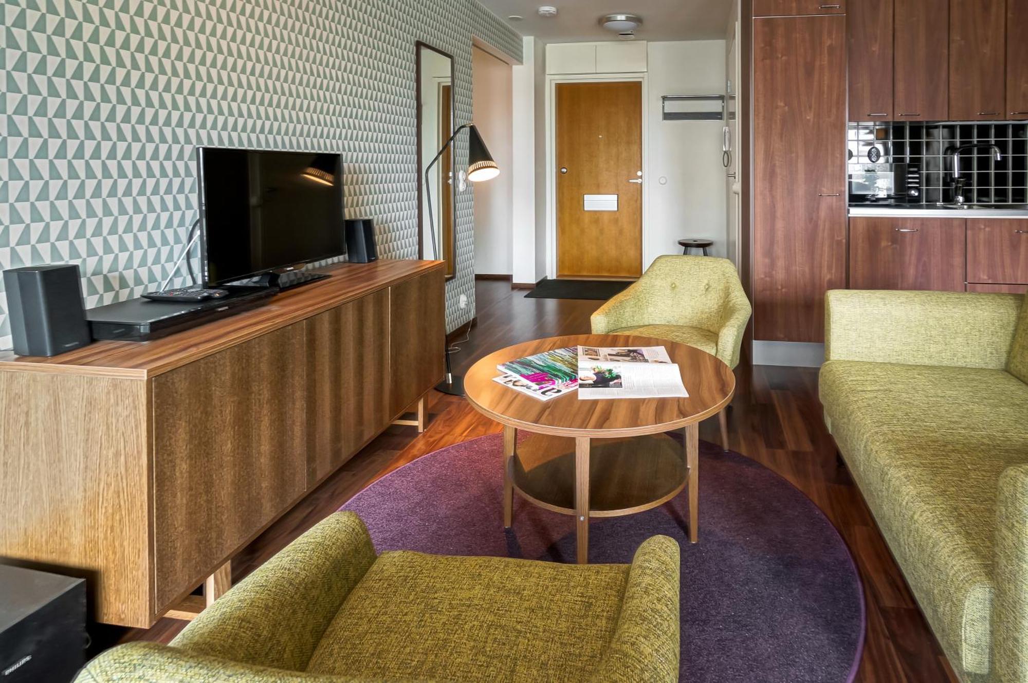Forenom Serviced Apartments Espoo Tapiola Esterno foto