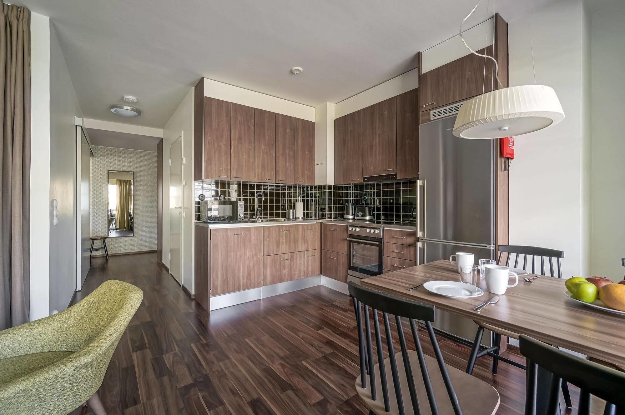 Forenom Serviced Apartments Espoo Tapiola Esterno foto